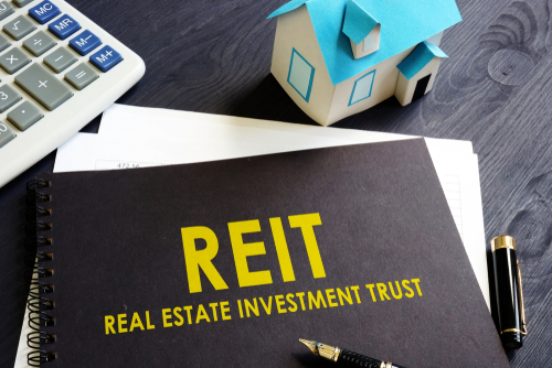 Cuscaden to Own 61.7% of SPH REIT as Offer Concludes