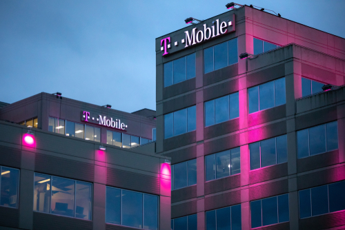 T-Mobile Upgraded to Investment Grade by Fitch and to Ba1 by Moody’s