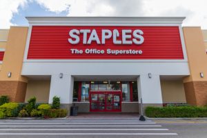 Staples Said to be Working on Refinancing Package