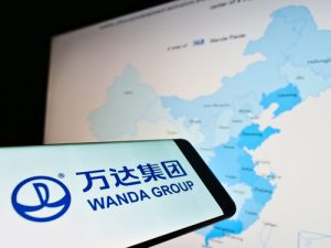Wanda Sells 60% of Mall Unit for $8.3bn